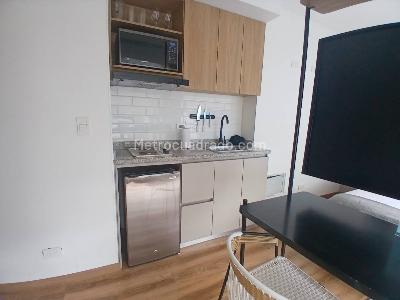 Apartamento de 1 alcoba en arriendo en Chico, Bogotá, 20 m² · foto 2 de 20