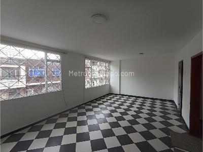 Casa de 5 alcobas en venta en Quiroga, Bogotá, 562 m² · foto 5 de 20