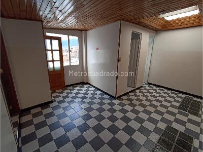 Casa de 5 alcobas en venta en Quiroga, Bogotá, 562 m² · foto 7 de 20