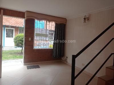 Casa de 3 alcobas en venta en Mosquera, 77 m² · foto 3 de 16