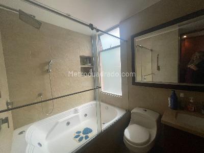 Apartamento en venta en Santa Barbara Occidental, Bogotá · foto 14 de 20
