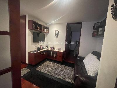 Apartamento en venta en Santa Barbara Occidental, Bogotá · foto 6 de 20