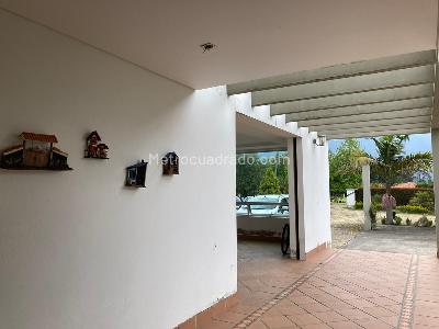 Casa de 4 alcobas en venta en La Balsa, Chía, 650 m² · foto 2 de 20