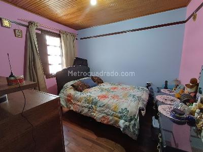 Casa de 5 alcobas en venta en Samper Mendoza, Bogotá, 249 m² · foto 13 de 19