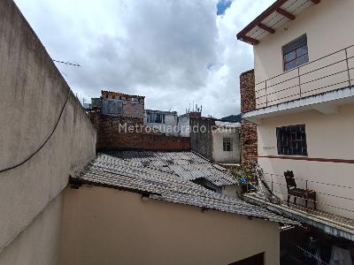 Casa de 5 alcobas en venta en Samper Mendoza, Bogotá, 249 m² · foto 17 de 19