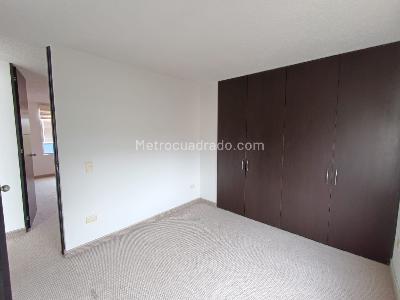 Apartamento de 2 alcobas en venta en La Estrella Del Norte, Bogotá, 51 m² · foto 10 de 17