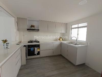 Casa de 3 alcobas en venta en Villa Ines, Bogotá, 143 m² · foto 10 de 18