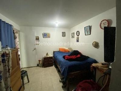 Casa de 3 alcobas en venta en Barranca, Bogotá, 277 m² · foto 10 de 20