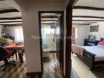 Casa de 3 alcobas en venta en Barranca, Bogotá, 277 m² · foto 13 de 20