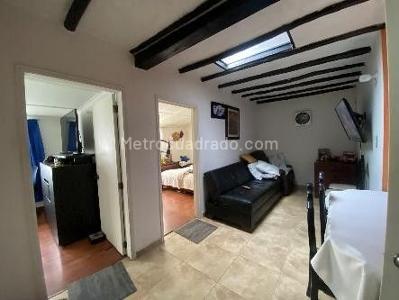 Casa de 3 alcobas en venta en Barranca, Bogotá, 277 m² · foto 18 de 20