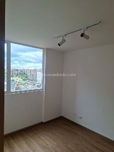 Apartamento de 2 alcobas en venta en Fontibon Aeropuerto, Bogotá, 33 m² · foto 10 de 20