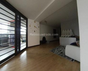 Apartamento de 4 alcobas en venta en Casa Blanca, Bogotá, 358 m² · foto 3 de 13