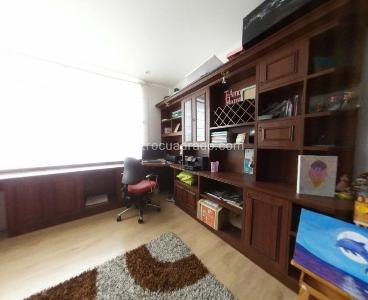 Apartamento de 4 alcobas en venta en Casa Blanca, Bogotá, 358 m² · foto 13 de 13
