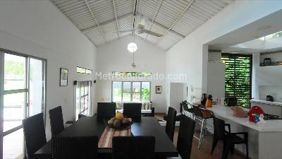 Casa de 5 alcobas en venta en Puerto Peñalisa, Girardot, 300 m² · foto 3 de 16