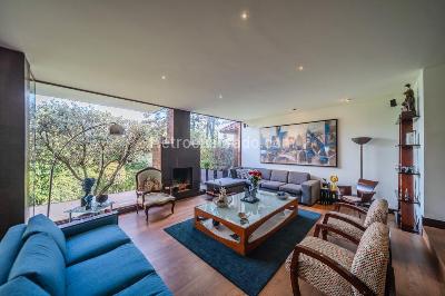 Casa de 3 alcobas en venta en Cerros De Suba (Localidad De Suba), Bogotá, 300 m² · foto 2 de 20