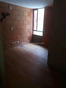 Apartamento de 3 alcobas en venta en El Danubio, Soacha, 47 m² · foto 8 de 8