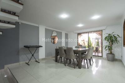Casa de 4 alcobas en venta en Chia, Chía, 288 m² · foto 4 de 20