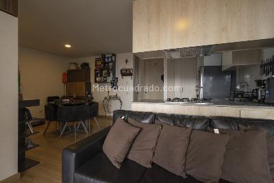 Apartaestudio en venta en Las Ferias, Bogotá, 45 m² · foto 3 de 13