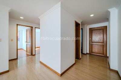 Apartamento en venta en Santa Barbara Occidental, Bogotá · foto 5 de 20