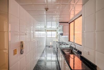 Apartamento en venta en Santa Barbara Occidental, Bogotá · foto 7 de 20