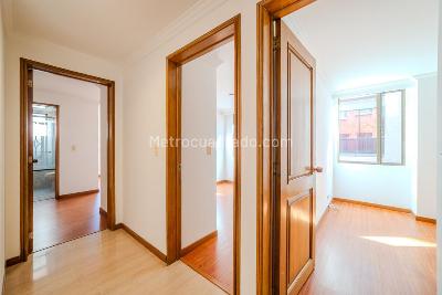 Apartamento en venta en Santa Barbara Occidental, Bogotá · foto 13 de 20