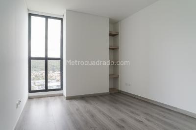 Apartamento de 3 alcobas en arriendo en Santa Helena De Baviera Iv Sec, Bogotá, 148 m² · foto 13 de 20