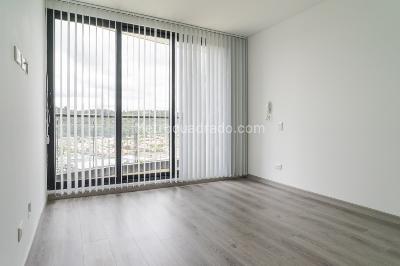 Apartamento de 3 alcobas en arriendo en Santa Helena De Baviera Iv Sec, Bogotá, 148 m² · foto 15 de 20