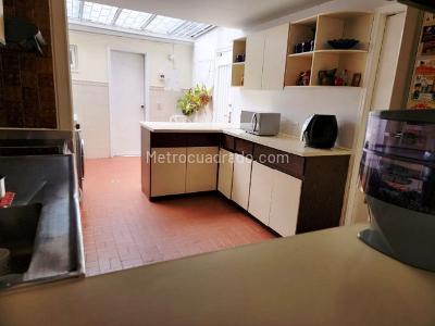 Casa de 4 alcobas en venta en El Rincon De Modelia, Bogotá, 200 m² · foto 8 de 17
