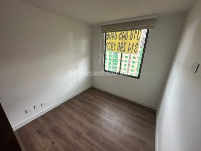 Apartamento de 3 alcobas en venta en Gran Granada, Bogotá, 77 m² · foto 7 de 12