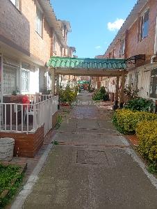 Casa en venta en Cedro Suba, Bogotá · foto 3 de 19