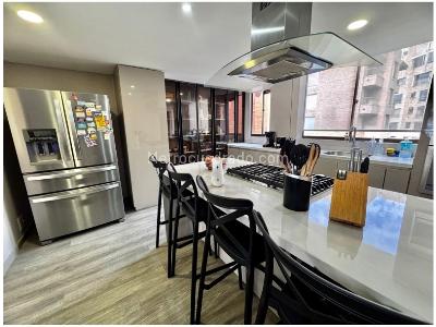 Apartamento en venta en Santa Barbara, Bogotá · foto 7 de 16