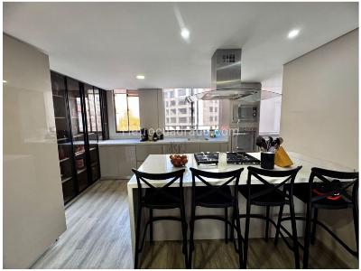 Apartamento en venta en Santa Barbara, Bogotá · foto 8 de 16