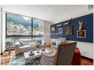 Apartamento de 3 alcobas en venta en El Refugio, Bogotá, 125 m² · foto 2 de 11