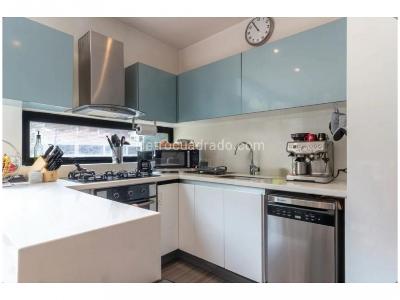 Apartamento de 3 alcobas en venta en El Refugio, Bogotá, 125 m² · foto 5 de 11