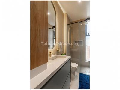 Apartamento de 3 alcobas en venta en El Refugio, Bogotá, 125 m² · foto 9 de 11
