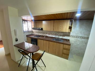 Casa de 3 alcobas en venta en El Cortijo, Bogotá, 82 m² · foto 3 de 12