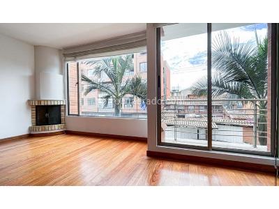 Apartamento en venta en Santa Barbara, Bogotá · foto 3 de 9