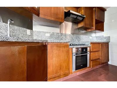 Apartamento en venta en Santa Barbara, Bogotá · foto 4 de 9