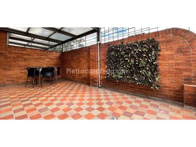 Apartamento en venta en Santa Barbara, Bogotá · foto 6 de 9