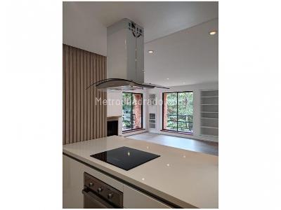 Apartamento en venta en La Cabrera, Bogotá · foto 4 de 8