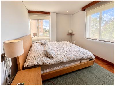 Apartamento de 2 alcobas en arriendo en Chico Navarra, Bogotá, 90 m² · foto 6 de 11