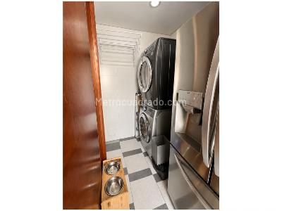 Apartamento de 2 alcobas en arriendo en Chico Navarra, Bogotá, 90 m² · foto 8 de 11