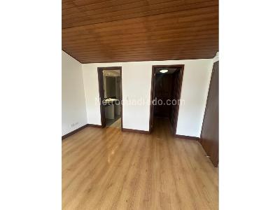 Casa de 3 alcobas en arriendo en Chico, Bogotá, 220 m² · foto 12 de 20