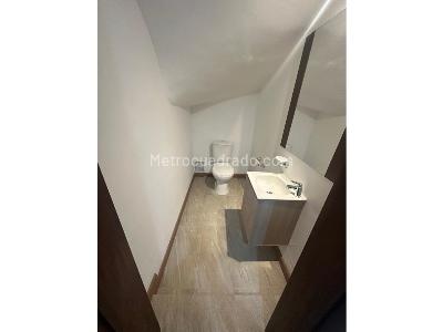 Casa de 3 alcobas en arriendo en Chico, Bogotá, 220 m² · foto 4 de 20