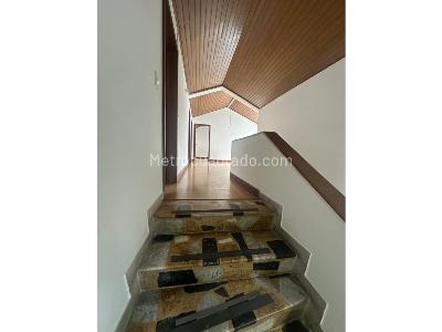 Casa de 3 alcobas en arriendo en Chico, Bogotá, 220 m² · foto 8 de 20