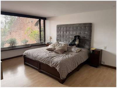 Apartamento de 3 alcobas en arriendo en Chico, Bogotá, 300 m² · foto 5 de 12