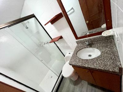 Apartamento de 5 alcobas en arriendo en Britalia, Bogotá, 90 m² · foto 12 de 20