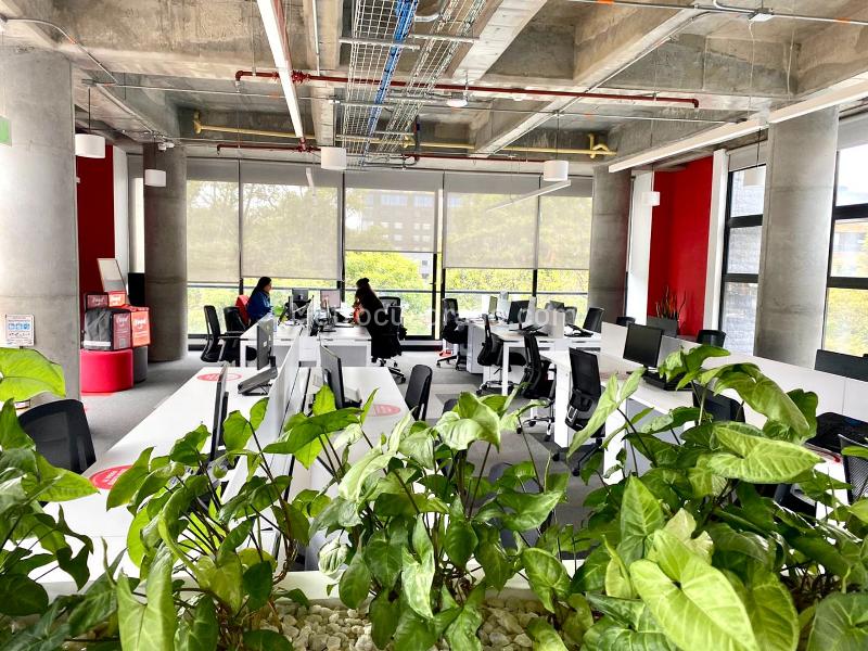 Edificio de Oficinas en Venta, CHICO NORTE OPORTUNIDAD RENTANDO 114 MILLONES MES, Bogotá D.C. - Widok 5