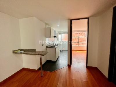 Apartamento de 1 alcoba en arriendo en Galerias Teusaquillo, Bogotá, 30 m² · foto 8 de 13