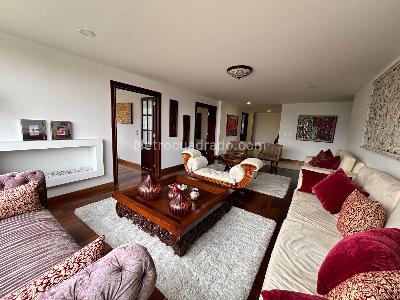 Apartamento de 3 alcobas en venta en Santa Barbara Central, Bogotá, 176 m² · foto 4 de 20